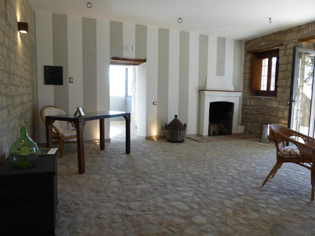 Pietre Di Fiume Βίλα Apice Εξωτερικό φωτογραφία
